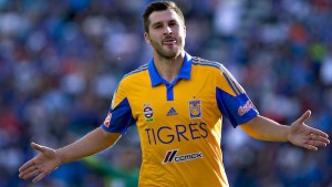 Action photo during the match Cruz Azul vs Tigres UANL at Azul Stadium, 2016 Clausura, Liga BBVA Bancomer MX. --- Foto de accion durante el Partido Cruz Azul vs Tigres UANL en el Estadio Azul Partido Correspondiente a la Jornada 17 del Torneo Clausura 2016, Liga BBVA Bancomer MX, en la foto: Festejo de gol de Andre Pierre Gignac --- 07/05/2016/MEXSPORT/ Javier Ramirez.